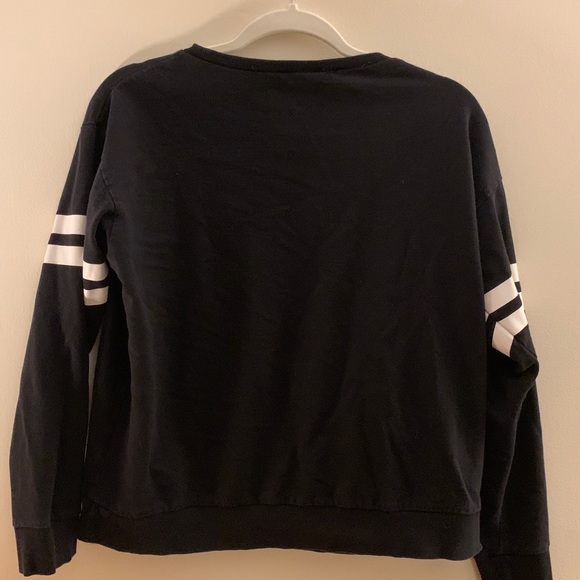 Cropped Sweatshirt - Picture 2 of 2